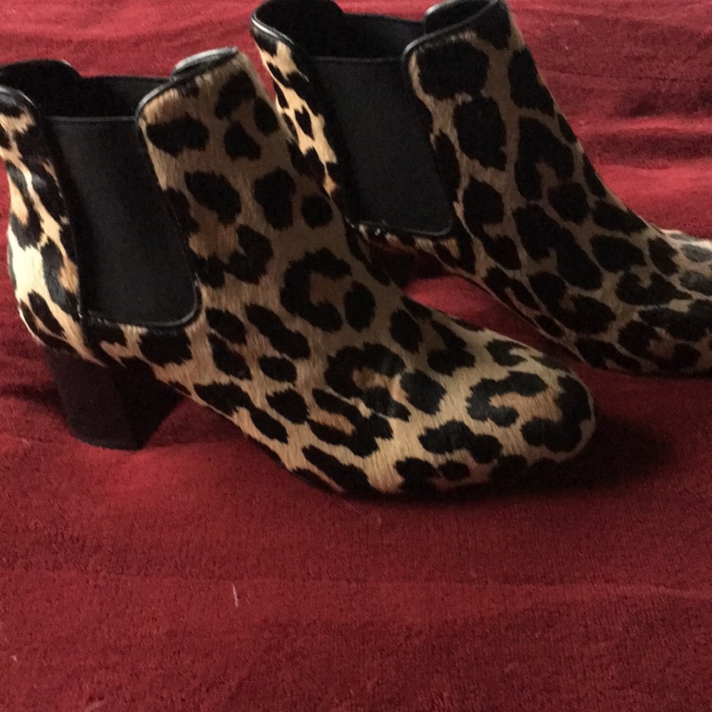 Kate spade leopard booties size 6.5